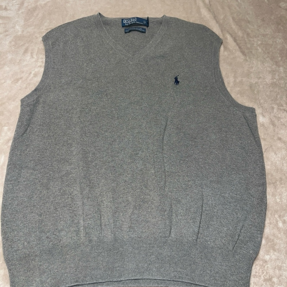 Classic Polo Ralph Lauren Gray V-Neck Sweater Vest L